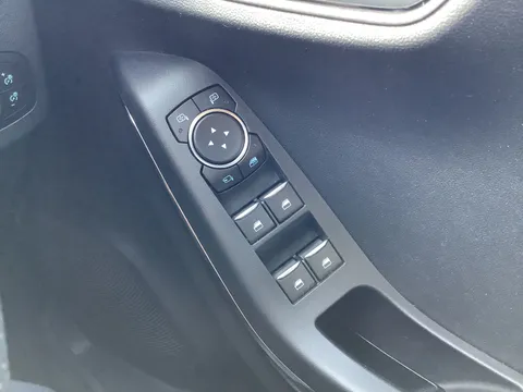 PF70YFL Ford Puma 1.0 EcoBoost Hybrid mHEV ST-Line 5dr Thumbnail #25