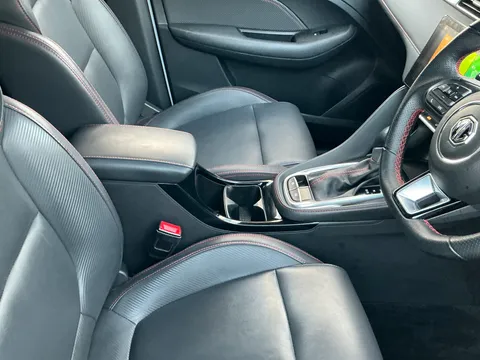 DF23XCP Mg Motor Uk Zs 1.0T GDi Exclusive 5dr DCT Thumbnail #22