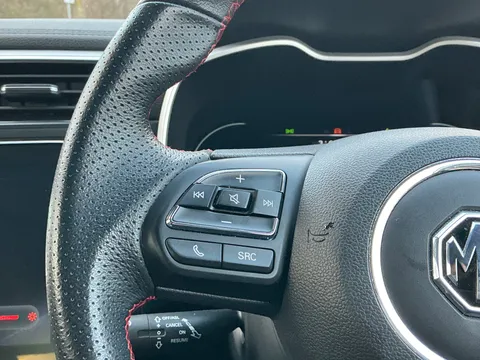 DF23XCP Mg Motor Uk Zs 1.0T GDi Exclusive 5dr DCT Thumbnail #33