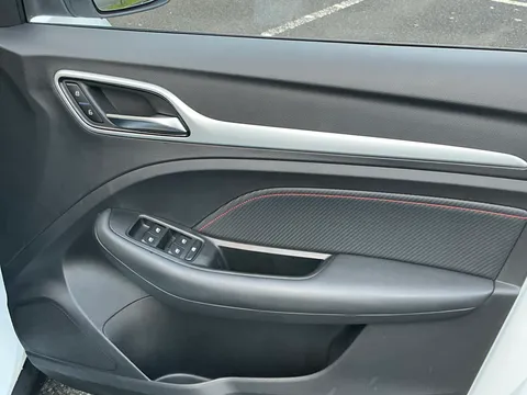 DF23XCP Mg Motor Uk Zs 1.0T GDi Exclusive 5dr DCT Thumbnail #35