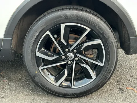 DF23XCP Mg Motor Uk Zs 1.0T GDi Exclusive 5dr DCT Thumbnail #37