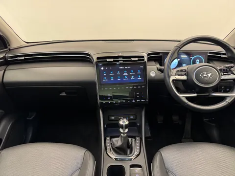 DN73EHW Hyundai Tucson 1.6 TGDi Ultimate 5dr 2WD Thumbnail #11
