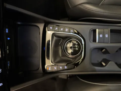 DN73EHW Hyundai Tucson 1.6 TGDi Ultimate 5dr 2WD Thumbnail #14