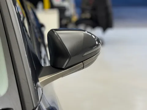 DN73EHW Hyundai Tucson 1.6 TGDi Ultimate 5dr 2WD Thumbnail #29