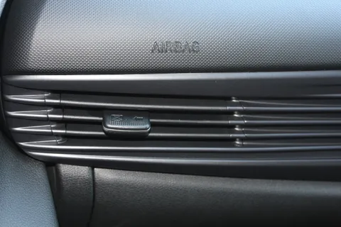 MD75NFJ Hyundai i20 1.0T GDi Premium 5dr DCT Thumbnail #29