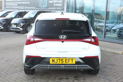 MJ75EFT Hyundai i20 1.0T GDi Premium 5dr DCT Thumbnail #12