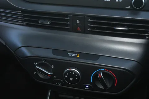 MJ75XWS Hyundai i20 1.0T GDi Advance [Nav] 5dr Thumbnail #19