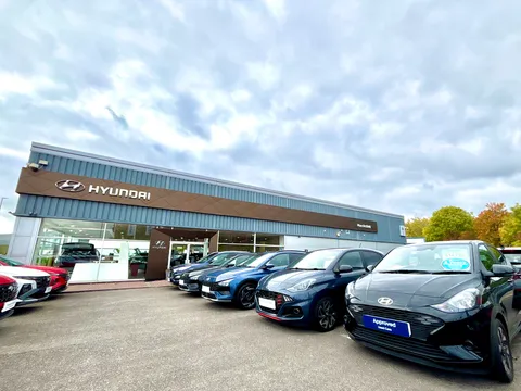 RO72UPA Hyundai i20 1.0T GDi 48V MHD Premium 5dr DCT Thumbnail #31