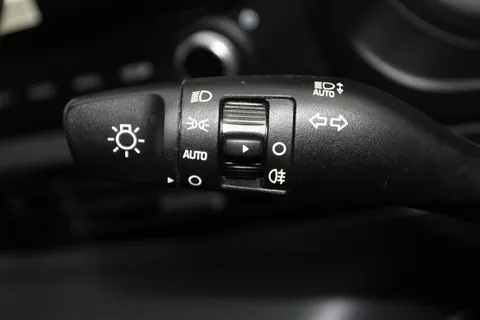 EK74YDL Hyundai Bayon 1.0 TGDi Premium 5dr Thumbnail #24