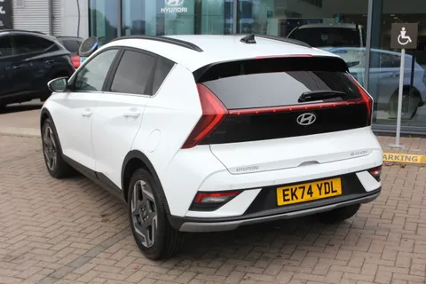 EK74YDL Hyundai Bayon 1.0 TGDi Premium 5dr Thumbnail #4