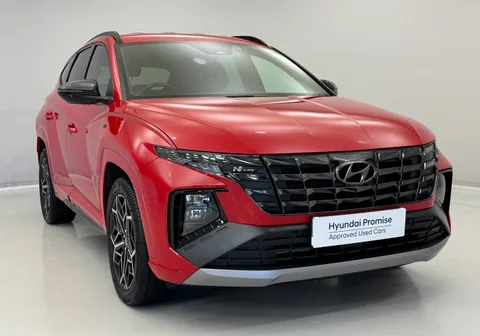 DG73NKP Hyundai Tucson 1.6 TGDi Hybrid 230 N Line 5dr 2WD Auto Thumbnail #3