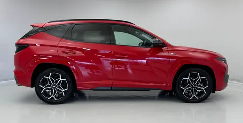 DG73NKP Hyundai Tucson 1.6 TGDi Hybrid 230 N Line 5dr 2WD Auto Thumbnail #30