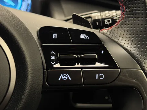 DG73NKP Hyundai Tucson 1.6 TGDi Hybrid 230 N Line 5dr 2WD Auto Thumbnail #16