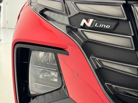 DG73NKP Hyundai Tucson 1.6 TGDi Hybrid 230 N Line 5dr 2WD Auto Thumbnail #25
