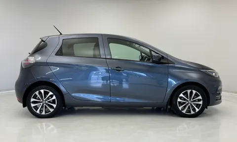5 of 32 for Renault Zoe 100kW GT Line R135 50kWh Rapid Charge 5dr Auto