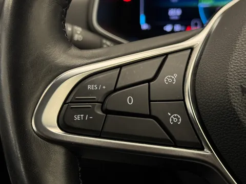 20 of 32 for Renault Zoe 100kW GT Line R135 50kWh Rapid Charge 5dr Auto