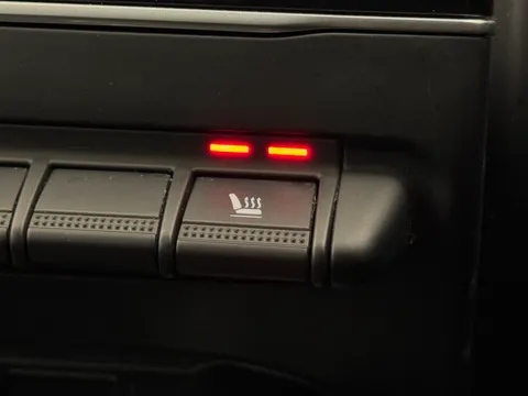 26 of 32 for Renault Zoe 100kW GT Line R135 50kWh Rapid Charge 5dr Auto