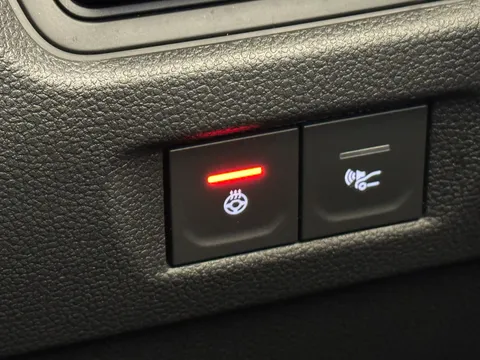 27 of 32 for Renault Zoe 100kW GT Line R135 50kWh Rapid Charge 5dr Auto