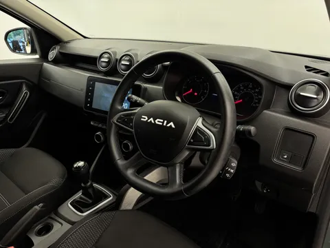 WP24YWK Dacia Duster 1.0 TCe 90 Journey 5dr Thumbnail #18