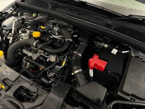 HV74LLW Renault Clio 1.0 TCe 90 Esprit Alpine 5dr Thumbnail #29