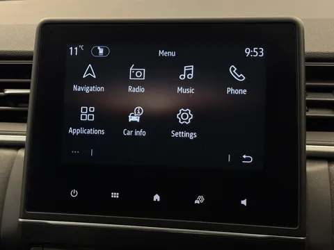 DA72CHV Renault Captur 1.6 E-TECH Hybrid 145 Iconic Edition 5dr Auto Thumbnail #22