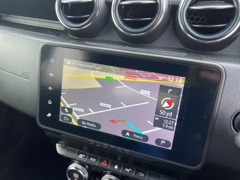 DY72VKX Dacia Duster 1.3 TCe 150 Prestige 5dr EDC Thumbnail #18