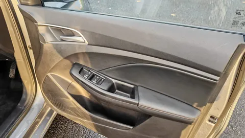 LJ25ADN Mg Motor Uk Mg3 1.5 Hybrid Trophy 5dr Auto Thumbnail #37