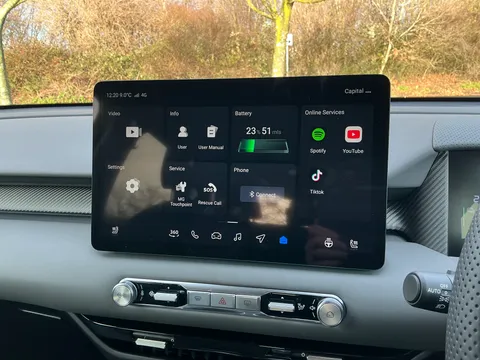 DG75NKA Mg Motor Uk MGS5 170kW Trophy EV Long Range 64kWh 5dr Auto Thumbnail #35