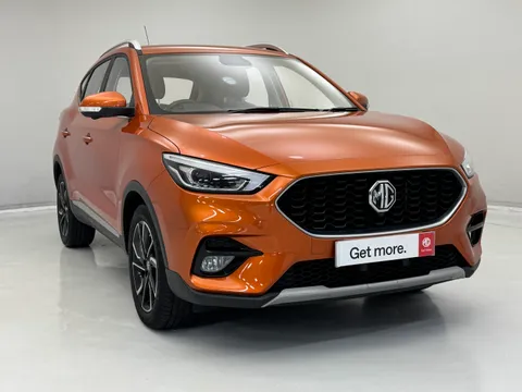 DY24MJX Mg Motor Uk Zs 1.5 VTi-TECH Exclusive 5dr Thumbnail #3