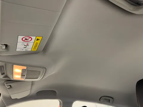 DY24MJX Mg Motor Uk Zs 1.5 VTi-TECH Exclusive 5dr Thumbnail #13