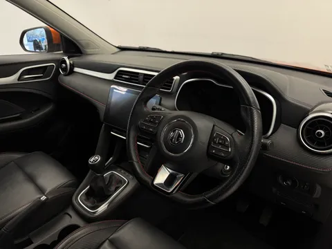 DY24MJX Mg Motor Uk Zs 1.5 VTi-TECH Exclusive 5dr Thumbnail #19