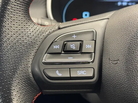 DY24MJX Mg Motor Uk Zs 1.5 VTi-TECH Exclusive 5dr Thumbnail #20