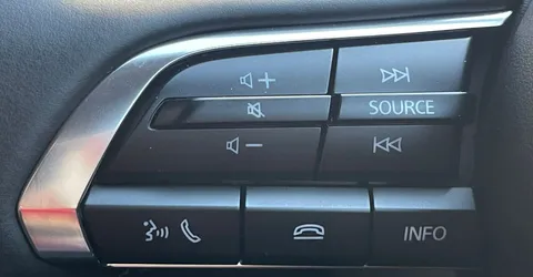 DN24AEC Mazda Cx-30 2.0 e-Skyactiv X MHEV Exclusive-Line 5dr Thumbnail #17