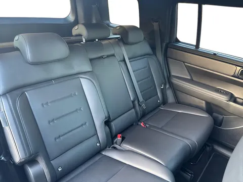 MT75EVL Hyundai Santa Fe 1.6 TGDi Plug-in Hybrid Calligraphy 5dr 4WD Auto Thumbnail #10