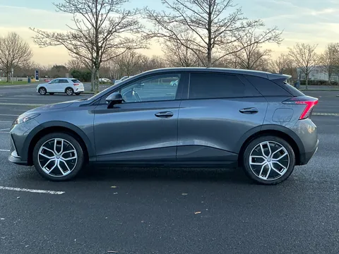 DG75NFL Mg Motor Uk Mg4 150kW Trophy EV Long Range 64kWh 5dr Auto Thumbnail #4