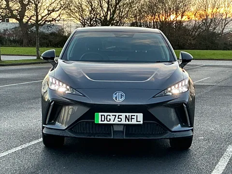 DG75NFL Mg Motor Uk Mg4 150kW Trophy EV Long Range 64kWh 5dr Auto Thumbnail #3