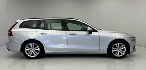 9 of 43 for Volvo V60 2.0 D3 Momentum 5dr Auto