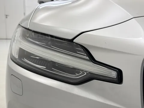 42 of 43 for Volvo V60 2.0 D3 Momentum 5dr Auto