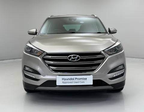 NL17SXZ Hyundai Tucson 1.7 CRDi Blue Drive Premium 5dr 2WD DCT Thumbnail #2
