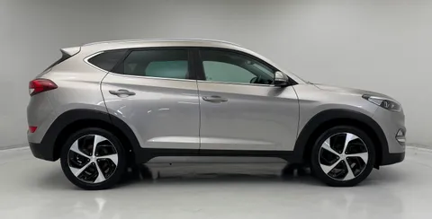 NL17SXZ Hyundai Tucson 1.7 CRDi Blue Drive Premium 5dr 2WD DCT Thumbnail #30