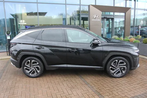 EA74GFX Hyundai Tucson 1.6T 48V MHD Ultimate 5dr DCT Thumbnail #5