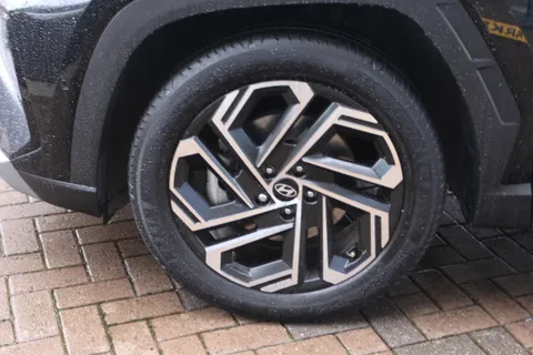 EA74GFX Hyundai Tucson 1.6T 48V MHD Ultimate 5dr DCT Thumbnail #11