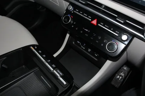 EA74GFX Hyundai Tucson 1.6T 48V MHD Ultimate 5dr DCT Thumbnail #22