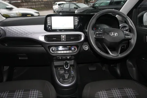 EA25YNC Hyundai i10 1.2 [79] Premium 5dr Auto [Nav] Thumbnail #7