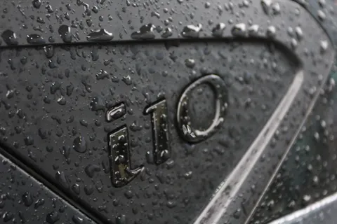 EA25YNC Hyundai i10 1.2 [79] Premium 5dr Auto [Nav] Thumbnail #32