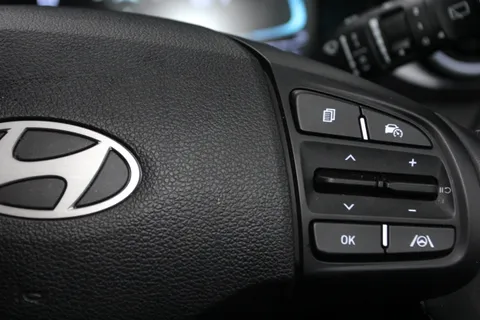 EA25YNC Hyundai i10 1.2 [79] Premium 5dr Auto [Nav] Thumbnail #23