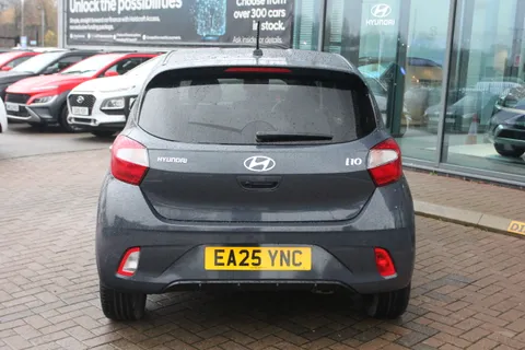 EA25YNC Hyundai i10 1.2 [79] Premium 5dr Auto [Nav] Thumbnail #12