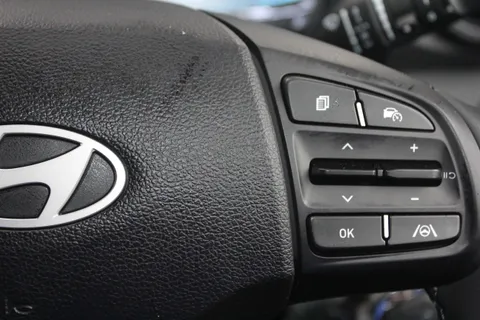 MJ75ENN Hyundai i10 1.0 [63] Advance 5dr Auto [Nav] Thumbnail #22