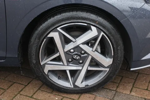 EA25AYD Hyundai i20 1.0T GDi Premium 5dr DCT Thumbnail #11