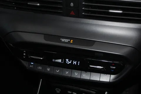 EA25AYD Hyundai i20 1.0T GDi Premium 5dr DCT Thumbnail #19